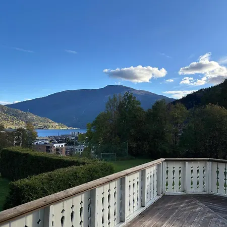 Solsiden Lejlighed *