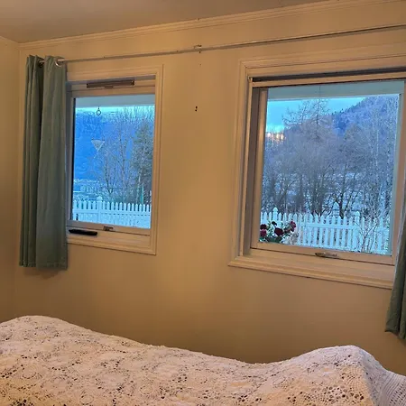 Solsiden Apartament Sogndal