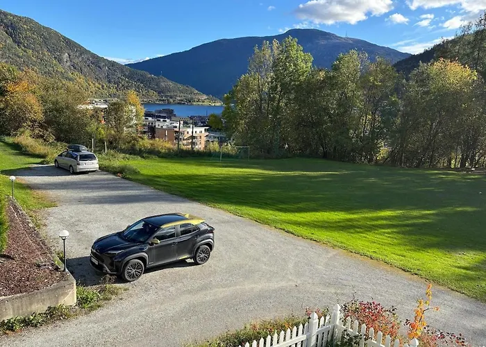 Solsiden Apartament Sogndal