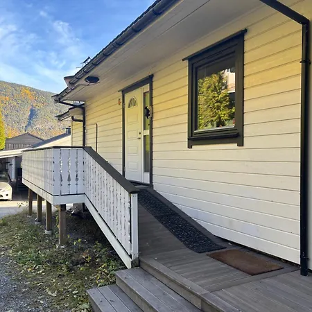 Solsiden Lägenhet Sogndal